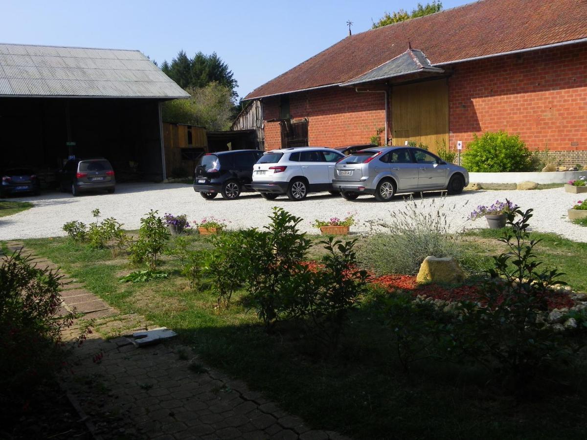 Les Gites Du Lavoir Villemoiron-en-Othe Exterior photo